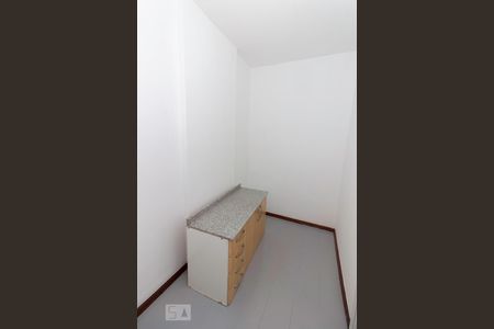 Apartamento para alugar com 95m², 2 quartos e 1 vagaQuarto de serviço