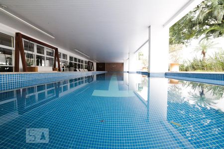 Studio para alugar com 54m², 1 quarto e 1 vagaPiscina