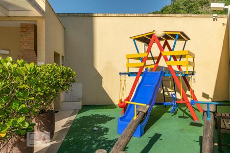 Apartamento à venda com 80m², 2 quartos e 1 vagaPlayground