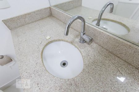 Banheiro Social de apartamento para alugar com 2 quartos, 73m² em Pechincha, Rio de Janeiro