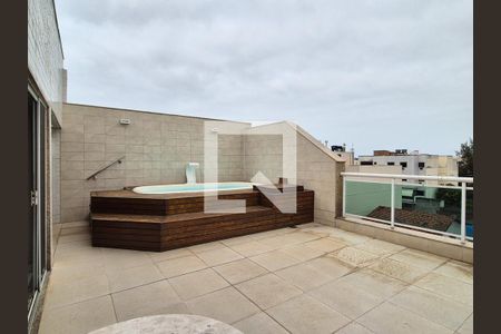 Apartamento à venda com 370m², 3 quartos e 4 vagas Apartamento à venda com 370m², 3 quartos e 4 vagasÁrea externa