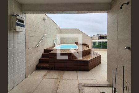 Apartamento à venda com 370m², 3 quartos e 4 vagas Apartamento à venda com 370m², 3 quartos e 4 vagasÁrea externa