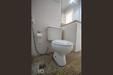 Apartamento à venda com 180m², 3 quartos e 2 vagasBANHEIRO SOCIAL 