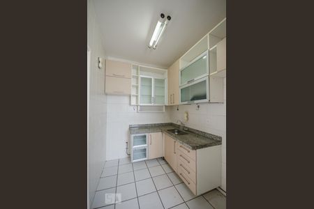 Apartamento à venda com 180m², 3 quartos e 2 vagasCOZINHA 