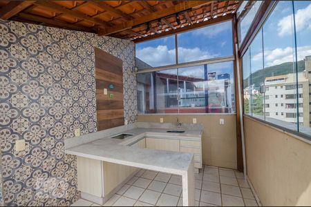 Apartamento à venda com 180m², 3 quartos e 2 vagasVARANDA 