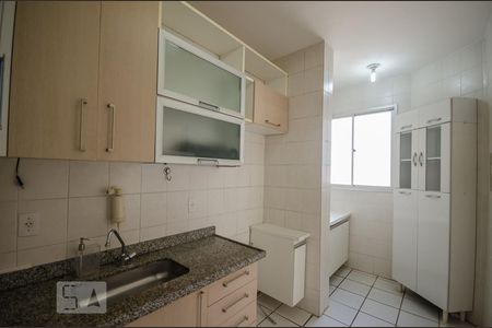 Apartamento à venda com 180m², 3 quartos e 2 vagasCOZINHA 