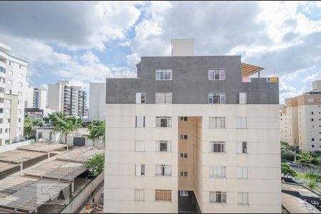 Apartamento à venda com 3 quartos, 180m² em Buritis, Belo Horizonte