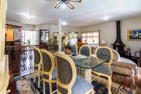 Sala de casa de condomínio à venda com 3 quartos, 340m² em Alphaville, Barueri