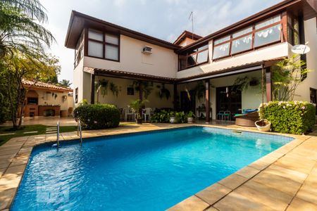 Casa de condomínio à venda com 340m², 3 quartos e 4 vagas