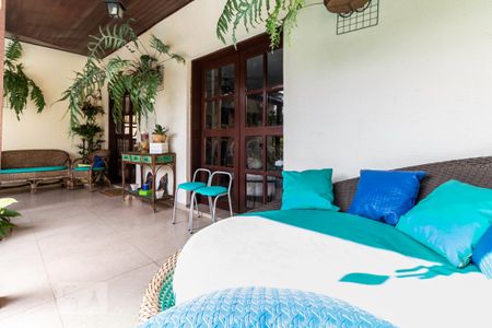 Casa de condomínio à venda com 340m², 3 quartos e 4 vagas