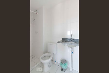 Banheiro de apartamento para alugar com 2 quartos, 41m² em Vila Siqueira (zona Norte), São Paulo