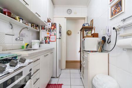 Apartamento para alugar com 70m², 2 quartos e 1 vaga Apartamento para alugar com 70m², 2 quartos e 1 vagaCozinha