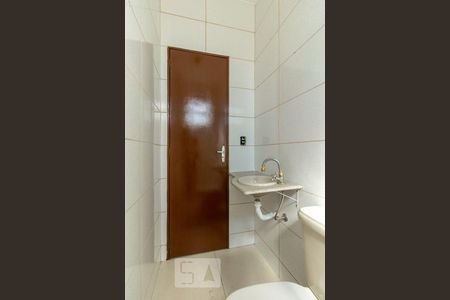 Banheiro Social de apartamento à venda com 2 quartos, 56m² em Planalto, Belo Horizonte