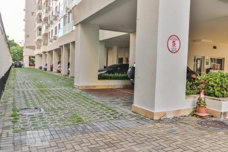 Apartamento à venda com 75m², 3 quartos e 1 vaga Apartamento à venda com 75m², 3 quartos e 1 vagaGaragem
