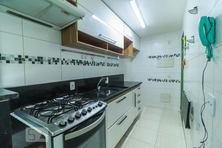 Apartamento à venda com 75m², 3 quartos e 1 vaga Apartamento à venda com 75m², 3 quartos e 1 vagaCozinha