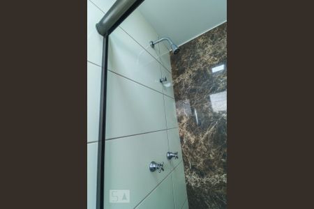 Apartamento à venda com 75m², 3 quartos e 1 vaga Apartamento à venda com 75m², 3 quartos e 1 vagaBanheiro Quarto 03 (Suíte)