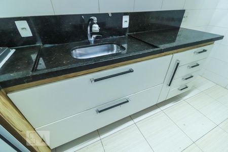 Apartamento à venda com 75m², 3 quartos e 1 vaga Apartamento à venda com 75m², 3 quartos e 1 vagaCozinha - Armários
