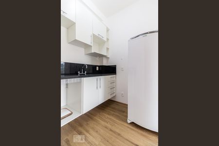Cozinha de apartamento à venda com 2 quartos, 58m² em Tamboré, Santana de Parnaíba