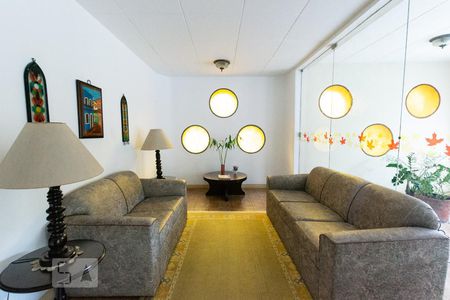 Apartamento à venda com 83m², 3 quartos e 1 vaga Apartamento à venda com 83m², 3 quartos e 1 vagaÁrea Comum