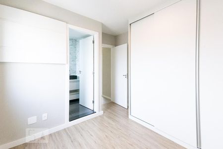 Apartamento à venda com 83m², 3 quartos e 1 vaga Apartamento à venda com 83m², 3 quartos e 1 vagaSuíte
