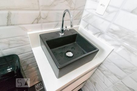 Apartamento à venda com 83m², 3 quartos e 1 vaga Apartamento à venda com 83m², 3 quartos e 1 vagaBanheiro Suíte