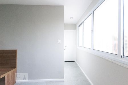 Apartamento à venda com 83m², 3 quartos e 1 vaga Apartamento à venda com 83m², 3 quartos e 1 vagaÁrea de Serviço