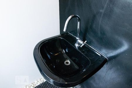 Apartamento à venda com 83m², 3 quartos e 1 vaga Apartamento à venda com 83m², 3 quartos e 1 vagaBanheiro de Serviço