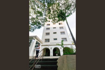 Apartamento à venda com 83m², 3 quartos e 1 vaga Apartamento à venda com 83m², 3 quartos e 1 vagaFachada