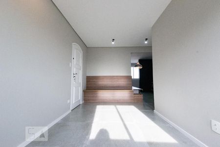 Sala 1 de apartamento à venda com 3 quartos, 83m² em Moema, São Paulo