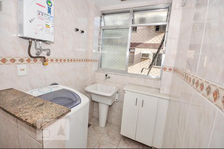 Apartamento à venda com 62m², 2 quartos e 1 vagaCozinha e Área de Serviço