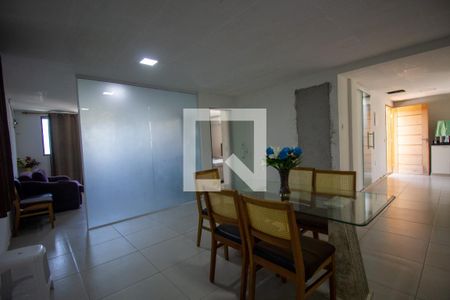 Sala de casa de condomínio para alugar com 3 quartos, 200m² em Vargem Pequena, Rio de Janeiro