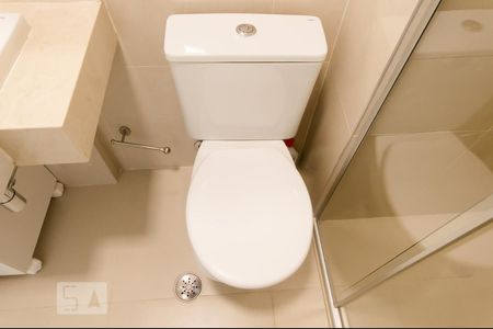 Apartamento à venda com 62m², 2 quartos e 1 vaga Apartamento à venda com 62m², 2 quartos e 1 vagaBanheiro da Suíte