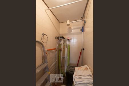 Apartamento para alugar com 104m², 3 quartos e sem vaga Apartamento para alugar com 104m², 3 quartos e sem vagaBanheiro de serviço