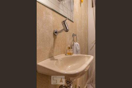 Lavabo de apartamento para alugar com 3 quartos, 104m² em Vila Andrade, São Paulo