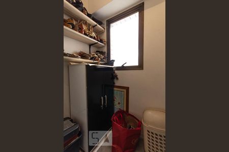 Apartamento para alugar com 104m², 3 quartos e sem vaga Apartamento para alugar com 104m², 3 quartos e sem vagaQuarto de serviço