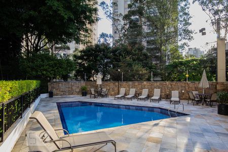 Apartamento para alugar com 104m², 3 quartos e sem vaga Apartamento para alugar com 104m², 3 quartos e sem vagaPiscina