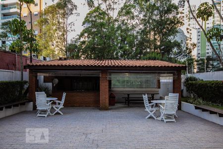 Apartamento para alugar com 104m², 3 quartos e sem vaga Apartamento para alugar com 104m², 3 quartos e sem vagaChurrasqueira