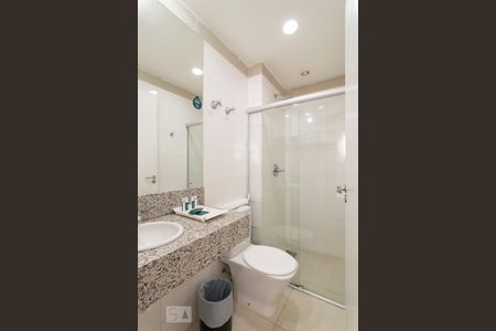 Banheiro Suíte de kitnet/studio para alugar com 1 quarto, 30m² em São Luiz, Belo Horizonte