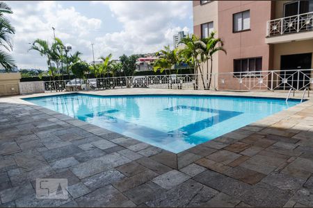 Apartamento para alugar com 70m², 3 quartos e 1 vagaÁrea comum - Piscina