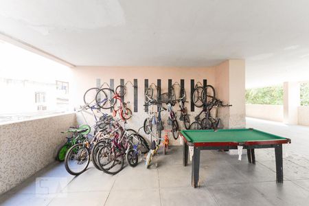 Apartamento à venda com 65m², 2 quartos e 1 vagaPlay