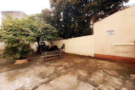 Apartamento à venda com 80m², 2 quartos e sem vagaÁrea comum