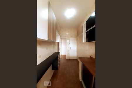 Apartamento à venda com 80m², 2 quartos e sem vagaCozinha