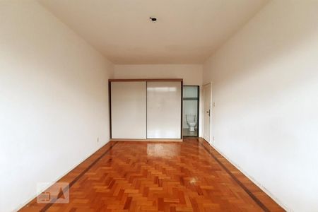 Apartamento à venda com 80m², 2 quartos e sem vagaQuarto 2- Suíte