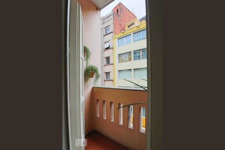 Varanda de kitnet/studio para alugar com 1 quarto, 44m² em Vila Buarque, São Paulo