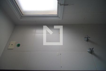 Banheiro de apartamento para alugar com 2 quartos, 56m² em Praia de Belas, Porto Alegre