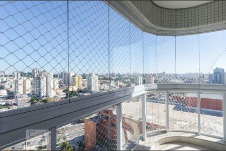 Apartamento para alugar com 285m², 3 quartos e 4 vagas Apartamento para alugar com 285m², 3 quartos e 4 vagasVaranda
