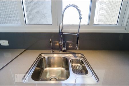 Apartamento para alugar com 285m², 3 quartos e 4 vagas Apartamento para alugar com 285m², 3 quartos e 4 vagasPia