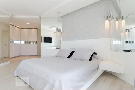 Apartamento para alugar com 285m², 3 quartos e 4 vagas Apartamento para alugar com 285m², 3 quartos e 4 vagasQuarto da suíte 3