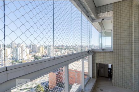 Apartamento para alugar com 285m², 3 quartos e 4 vagas Apartamento para alugar com 285m², 3 quartos e 4 vagasVaranda
