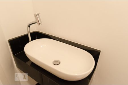 Apartamento para alugar com 285m², 3 quartos e 4 vagas Apartamento para alugar com 285m², 3 quartos e 4 vagasPia